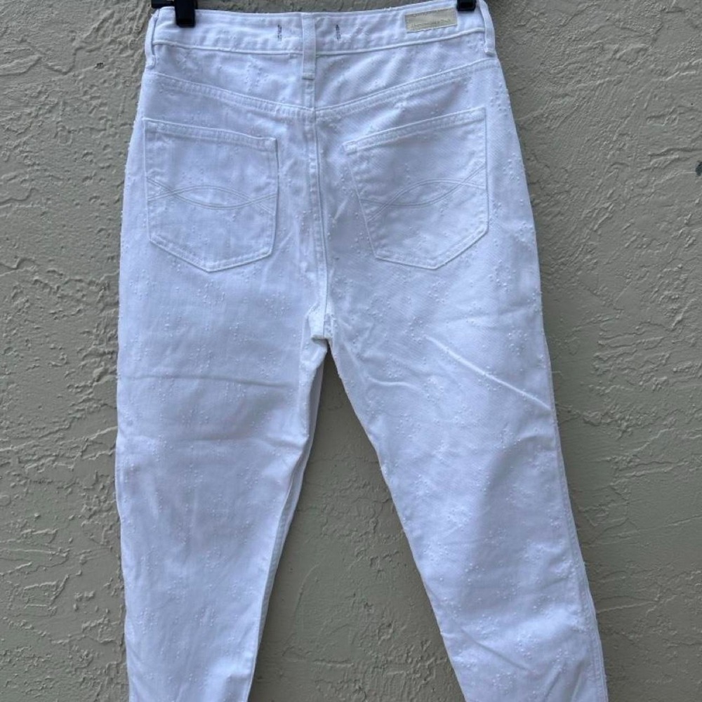 Abercrombie & Fitch distressed high-rise ankle jeans white Size 26W / 25L new